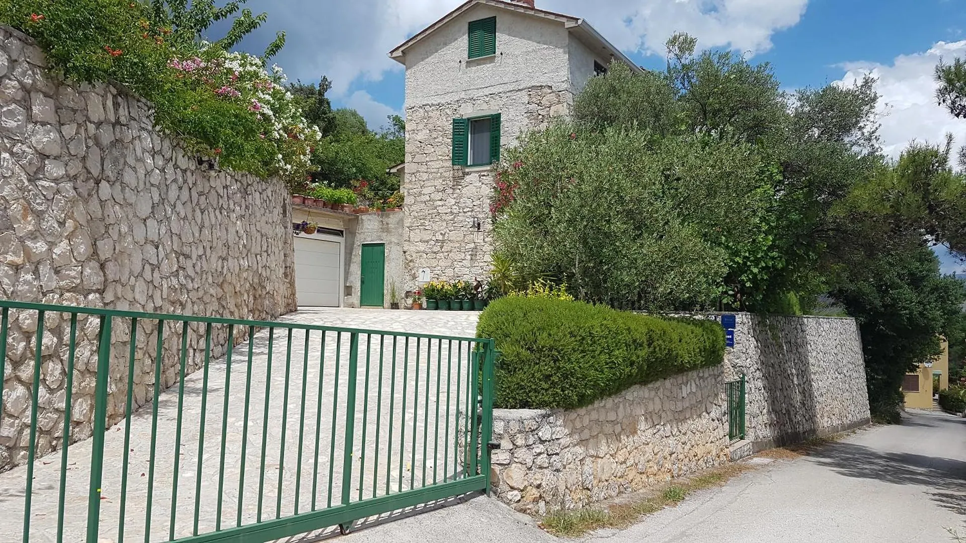 Villa Anna Sveta Marina 0*,  Croatia